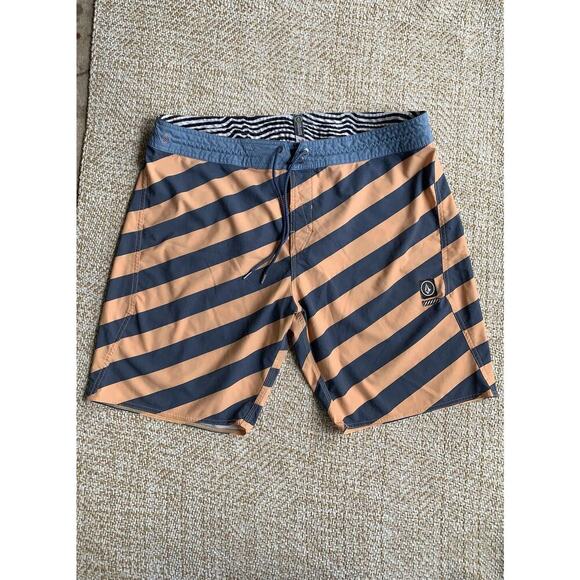 New Volcom Men's Stripey Stoney 19" Stretch Board Swim Shorts 38 - Picture 1 of 7
